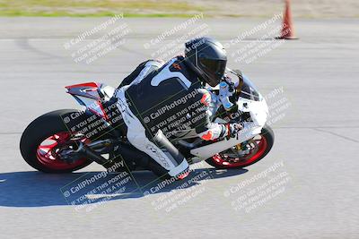 media/Jan-20-2023-Fastrack Riders (Fri) [[f2ad32aba3]]/Level 3/session 3 turn 9/